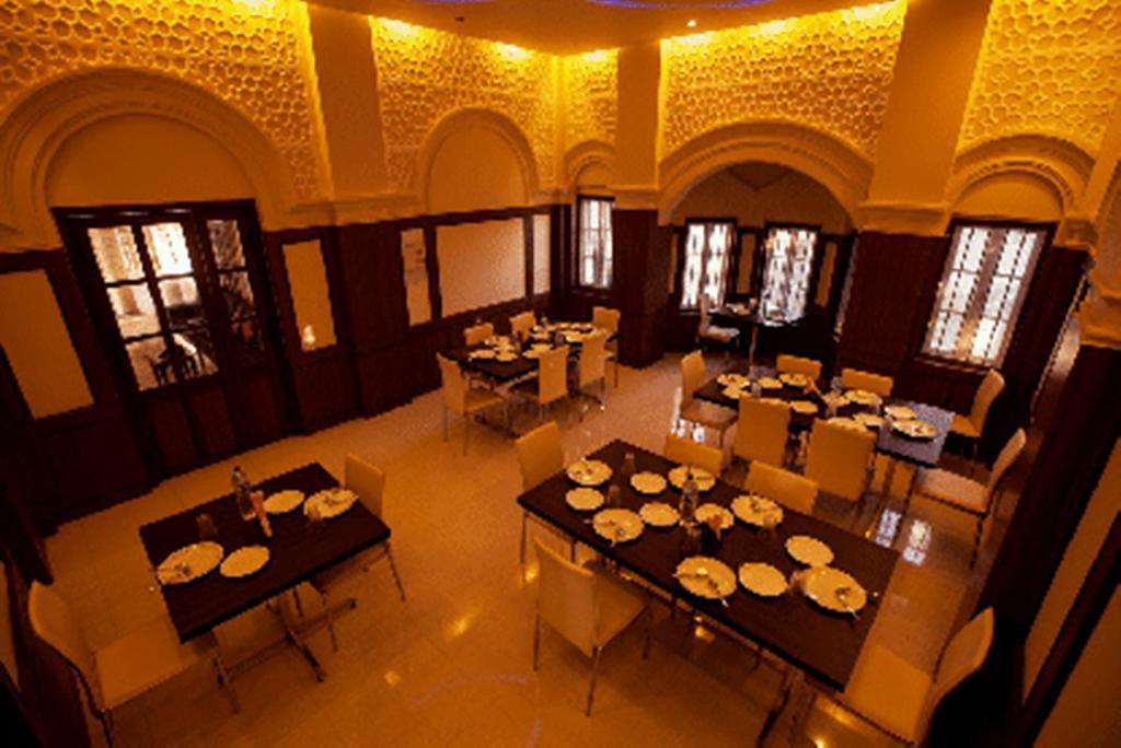 Dibrugarh Club House Hotel Kültér fotó